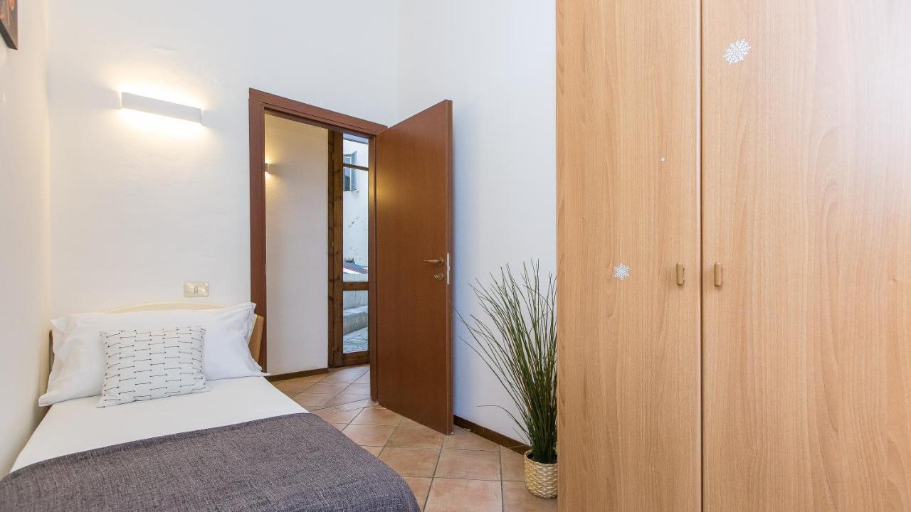 In Rome - Santa Maria Novella Palace Apartment Florenz