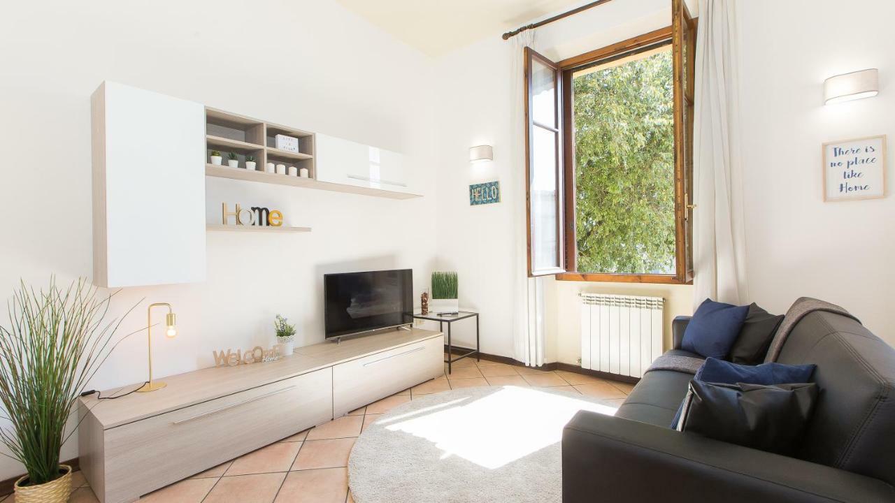In Rome - Santa Maria Novella Palace Apartment Florenz